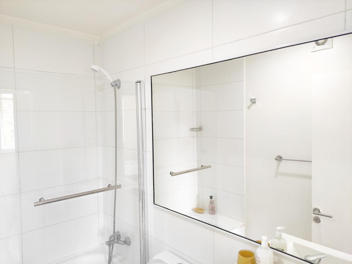 Apartamento Departamento Excelente Sector Y Vistas 2 Dormitorios, 2 Banos Y Estacionamiento Privado